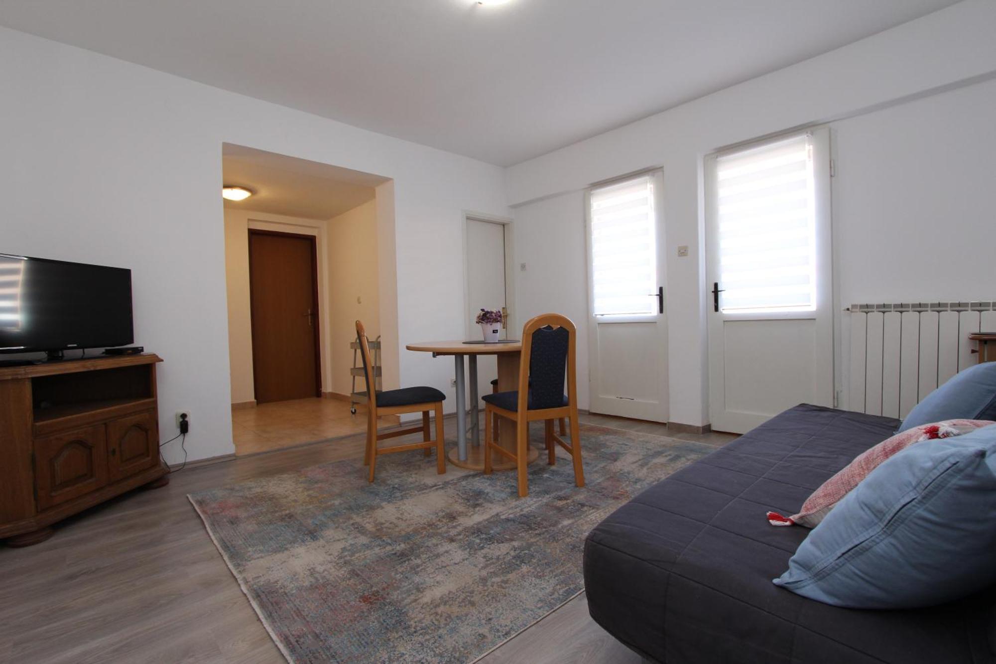 Rooms And Apartments Dino Rovinj Bagian luar foto